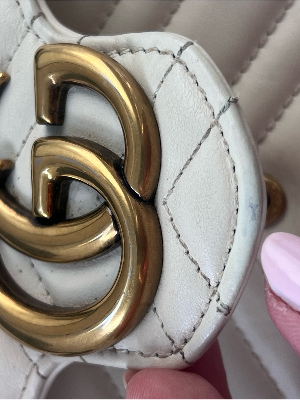 Gucci Marmont Small Matelassé Leather Shoulder Bag in Off-White - Picture 12 of 17